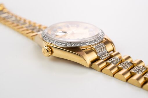 18048 DayDate (factory setting, frischer Service) – Bild 9