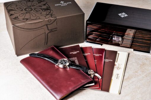 5205G Patek Philippe Jahreskalender (rare black dial) – Bild 11