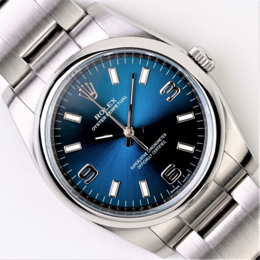 114200 Oyster Perpetual (blue sunray / rehaut)