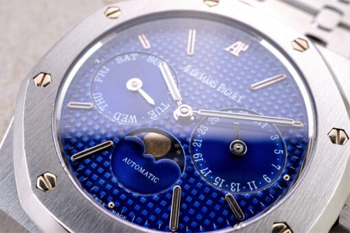 25594ST Royal Oak Day-Date Moon (Yves Klein electric blue / full set) – Bild 3
