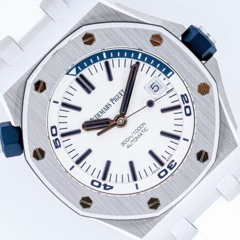 15710ST Royal Oak Diver (2020 / new / white boutique)