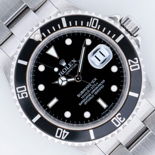 16610 Submariner Date (V serial / rehaut / full set / unpolished)