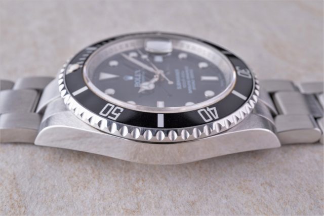 16610 Submariner Date (V serial / rehaut / full set / unpolished) – Bild 6