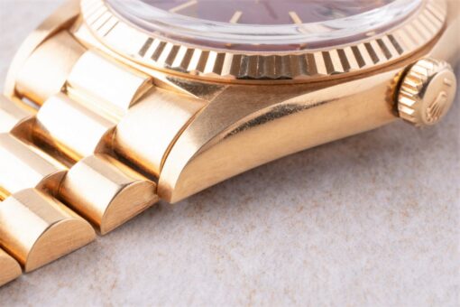 1803 Day-Date (Oxblood Stella dial / perfect and unpolished / caseback sticker) – Bild 10