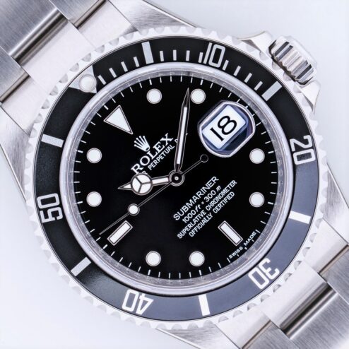 16610 Submariner Date (Random serial / 2010 / NOS /stickers)