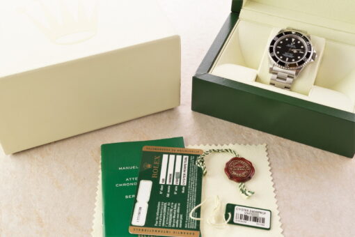 14060M Submariner No Date (V serial / LC 100 / rehaut / full set) – Bild 5