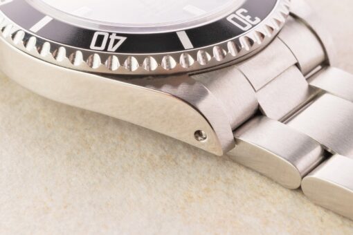 14060M Submariner No Date (V serial / LC 100 / rehaut / full set) – Bild 6