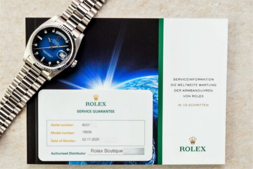18039 Day-Date (rare blue vignette degrade dial / fat case version) – Bild 6
