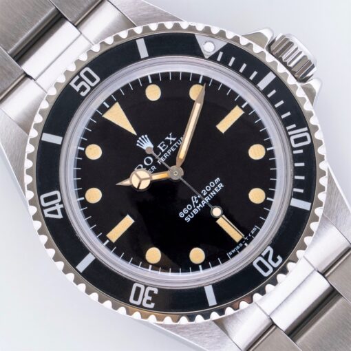 5513 Submariner No Date (1971 / serif dial / top Vintage / service papers)