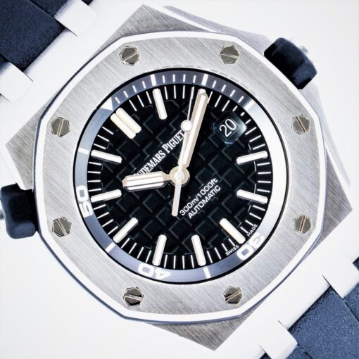 15710ST Royal Oak Offshore Diver (unpolished / 2015 Rabat Spain)
