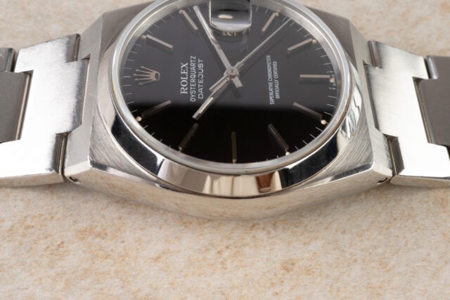 17000 Oysterquartz (top case / black dial / 1981) - Image 5