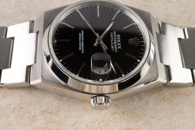 17000 Oysterquartz (top case / black dial / 1981) - Image 6