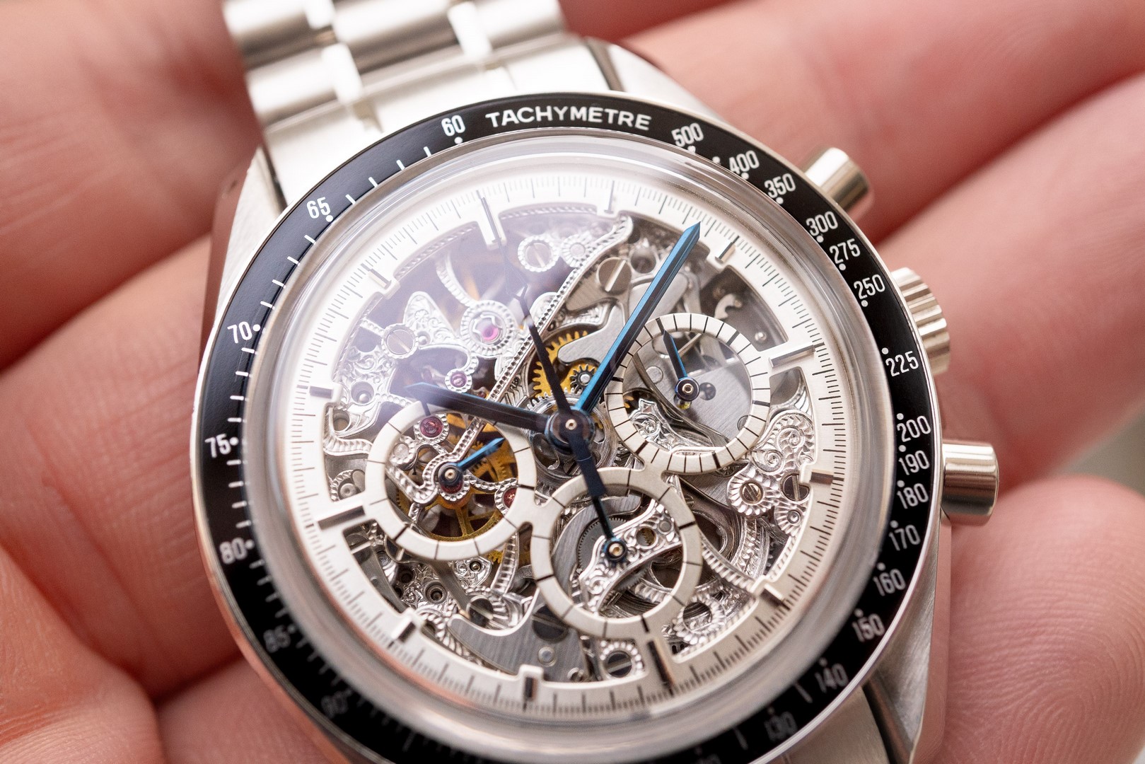 3096.30.00 Speedmaster Apollo 11 25th Anniversary platinum