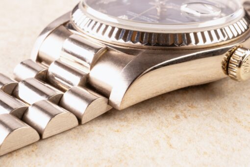 18039 Day-Date (unpolished thick case version / petrol blue diamond dial) – Bild 10