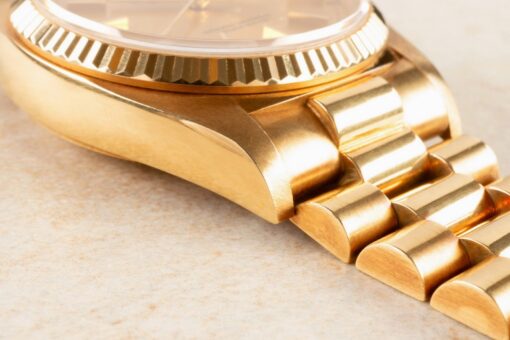 18038 Day-Date (wonderful unpolished condition / golden sunray dial) – Bild 6