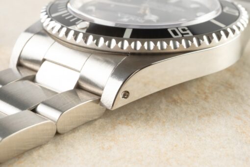 14060M Submariner No Date (random serial / rehaut engraving / unpolished full set) - Image 6