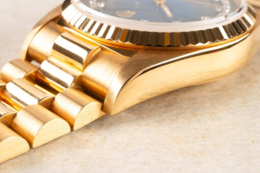 18038 Day-Date (blue vignette degrade dial / diamond string / great watch) – Bild 8
