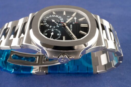 5712/1A-010 Nautilus (new unworn / full set / 2021 german watch) – Bild 6