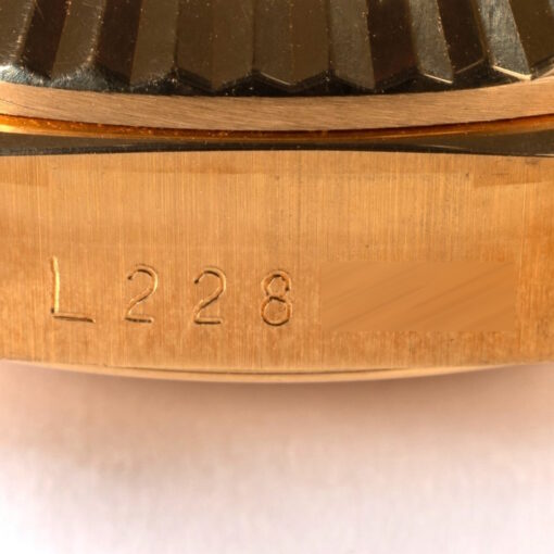18238 Day-Date (unpolished / box papers / golden diamond sunray dial) – Bild 15