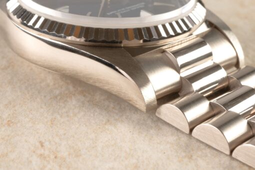 18239 Day-Date (unpolished / top italian full set / blue sunray dial) – Bild 9
