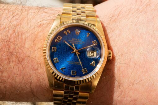 16238 Datejust (electric blue anniversary dial / unpolished / top bracelet) - Image 2