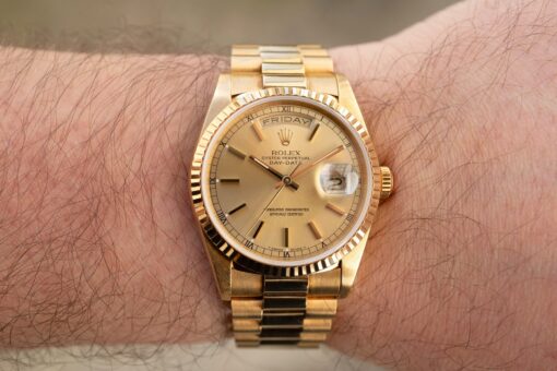 18238 Day-Date (unpolished / top bracelet / golden sunray dial) – Bild 3