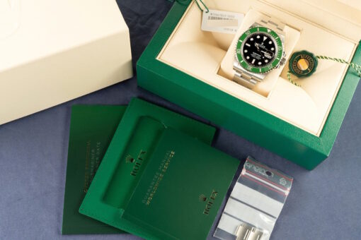 126610LV Submariner Date (Starbucks / brandnew unworn / LC100 germany) – Bild 2