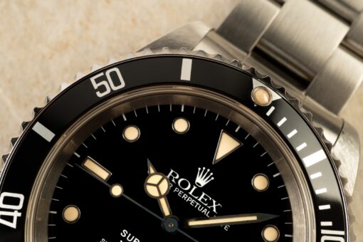 16610 Submariner Date (unpolished / super patina / caseback sticker / box & papers – Bild 6