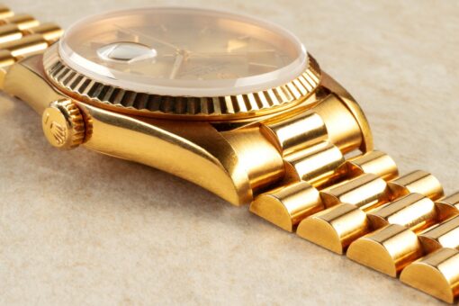 18238 Day-Date (unpolished / LC100 full set / golden sunray dial) – Bild 12
