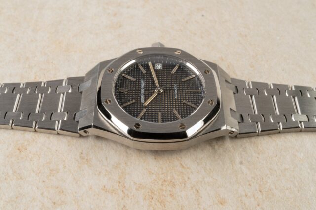 14790ST Royal Oak (full set from 1993 / MK2 long index tropical dial) - Image 9