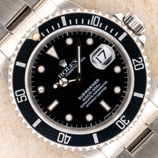 16610 Submariner Date (U serial / all tritium / year 1997)
