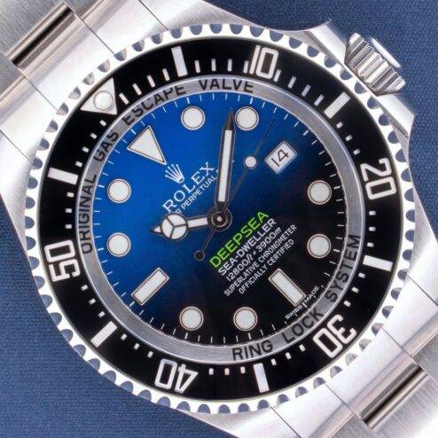 116660 Deepsea Cameron (2018 / LC100 / unworn with full stickers)