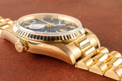 18238 Day-Date (wonderful blue dial / box papers / LC100 Germany) – Bild 10