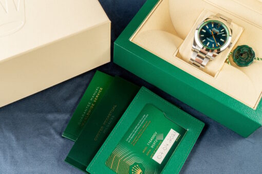 116400GV Milgauss (BLUE / unworn new / German delivery LC100) - Image 2