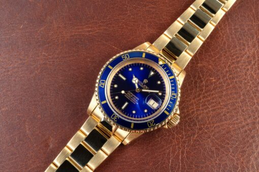 1680(8) Submariner Date (the gold plexi / 1972 / service papers / old clasp) – Bild 5