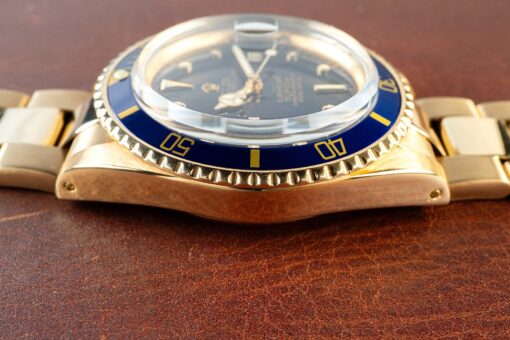 1680(8) Submariner Date (the gold plexi / 1972 / service papers / old clasp) – Bild 7