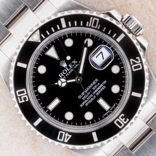 116610LN Submariner Date (2012 LC 100 full set / unpolished top)