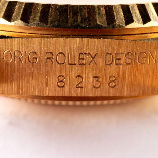 18238 Day-Date (crazy condition like NOS / black roman dial / full set Italy) – Bild 14