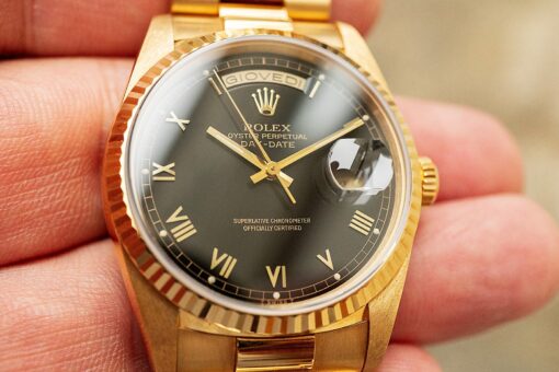 18238 Day-Date (crazy condition like NOS / black roman dial / full set Italy) – Bild 2
