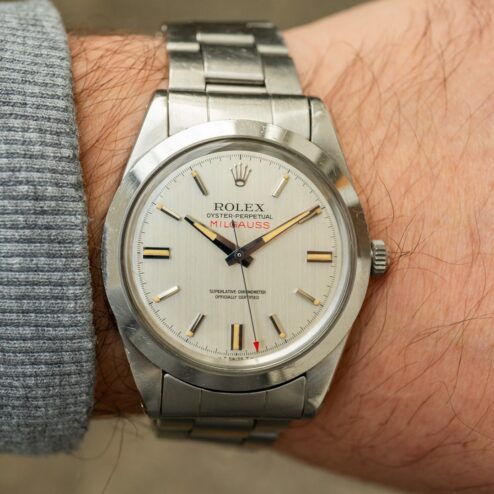 Alternative view of 1019 Milgauss (square lume dial / wonderful patina / LC100 box and papers)