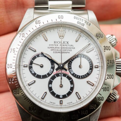 Alternative view of 16520 Daytona (Zenith Daytona / U serial / Superluminova / full set)