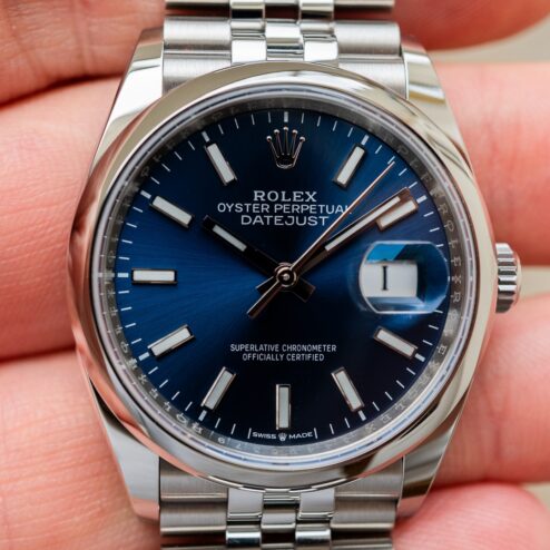 Alternative view of 126200 Datejust (2025 / blue dial / jubilee / top condition / germany)