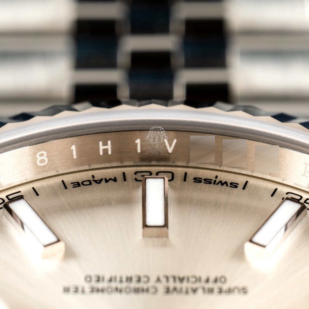 126334 Datejust (unworn full stickers / full set / silver sunray dial) – Bild 8