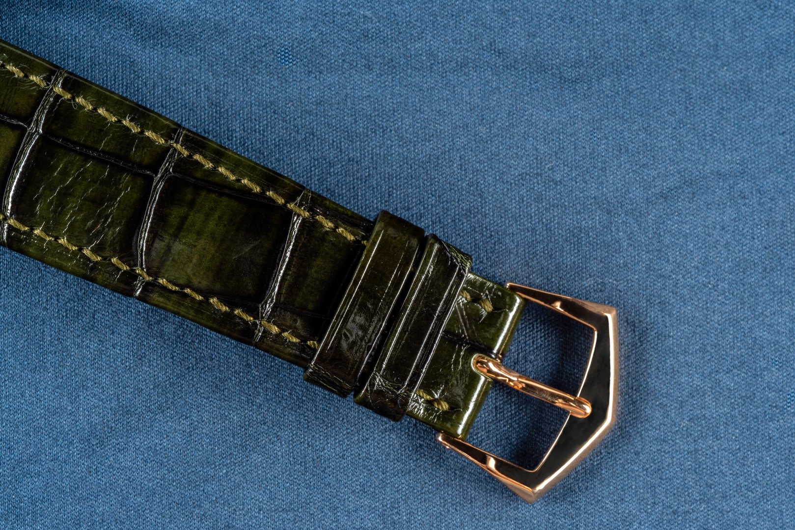 5205R-011 Annual Calendar (2022 germany / top condition / full set / unused strap) - Image 9