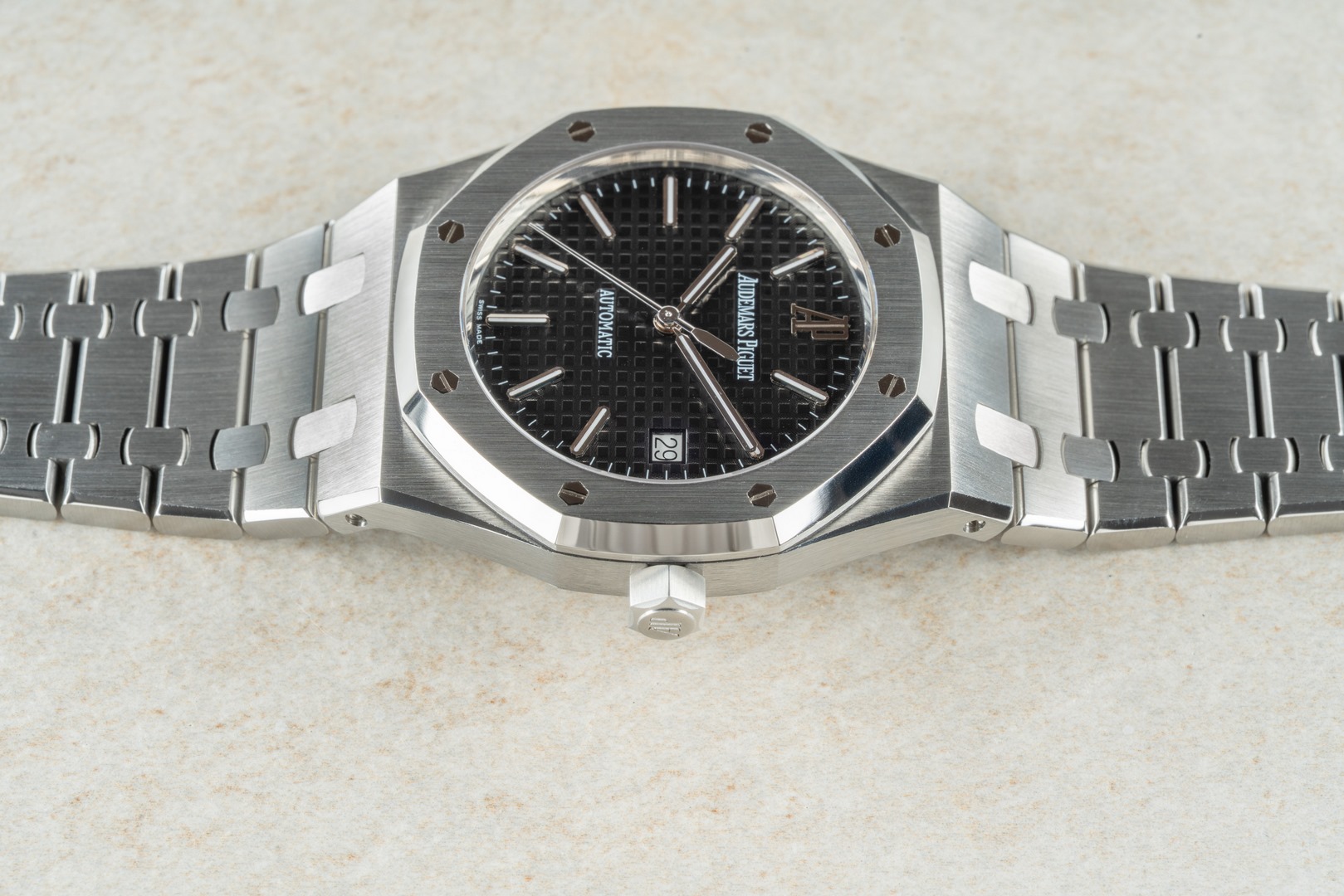 15300ST Royal Oak (black dial / born black / top top watch / full set) – Bild 10