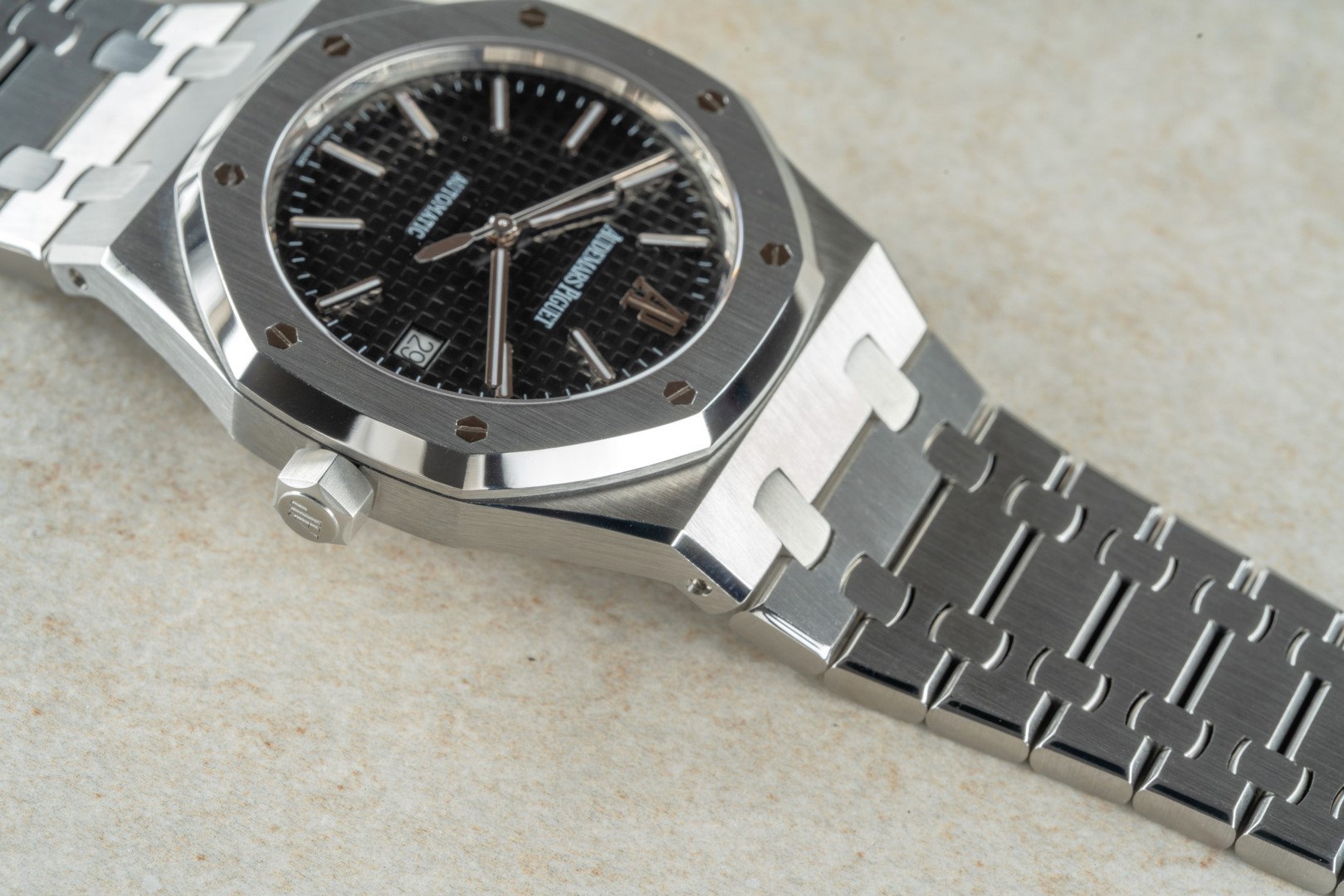 15300ST Royal Oak (black dial / born black / top top watch / full set) – Bild 11