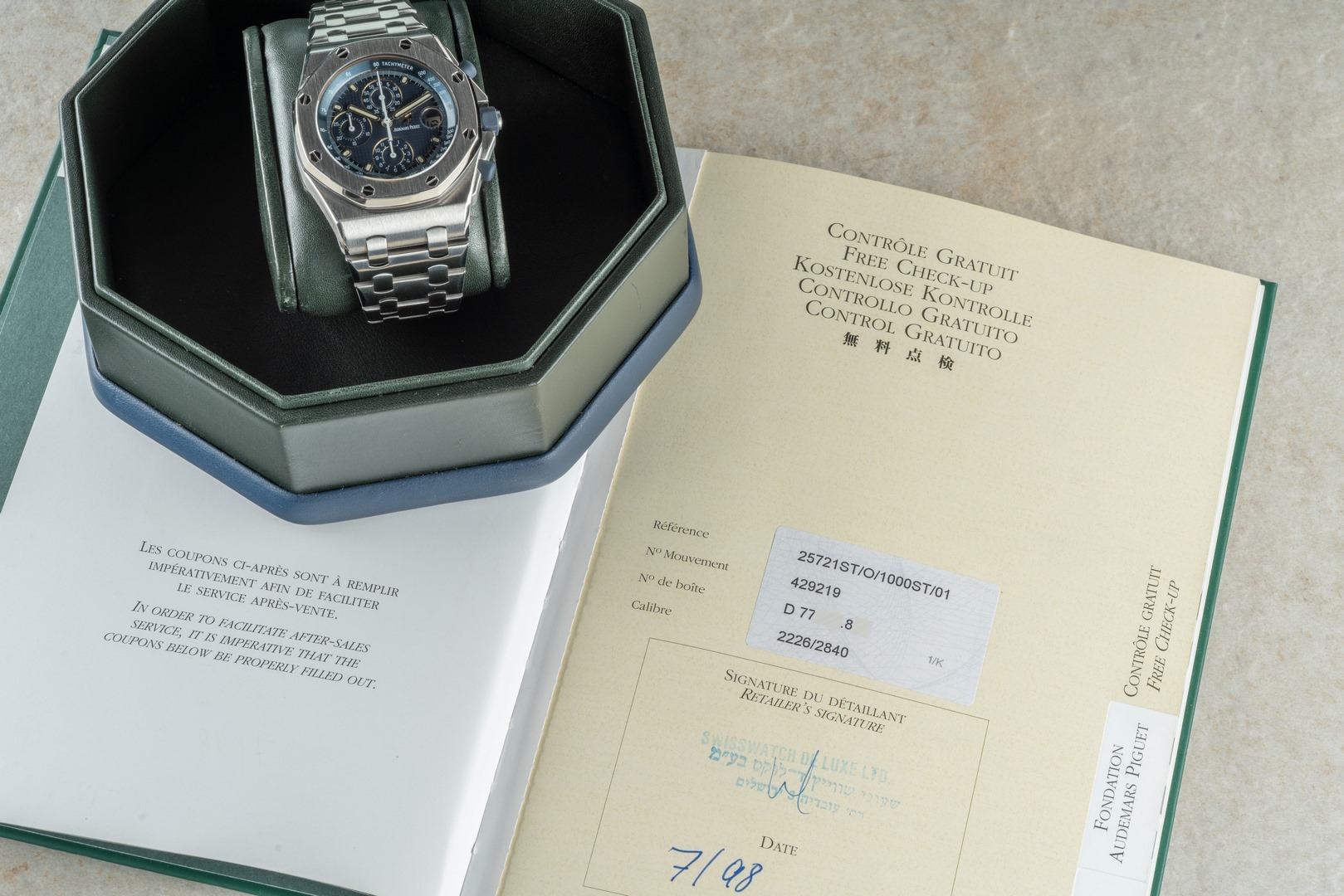 25721ST Royal Oak Offshore (First series BEAST / blue tropical dial / papers and rare box) - Image 4