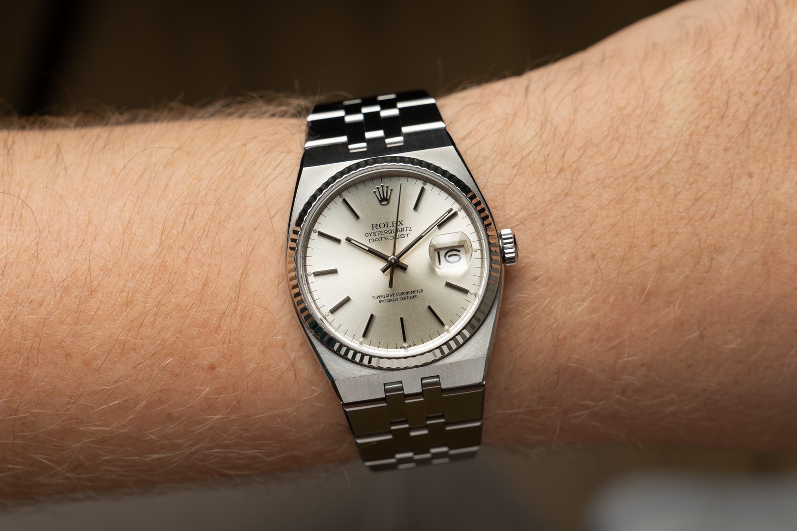 17014 Datejust Oysterquartz (silver sunray dial / service papers from 2020) – Bild 3