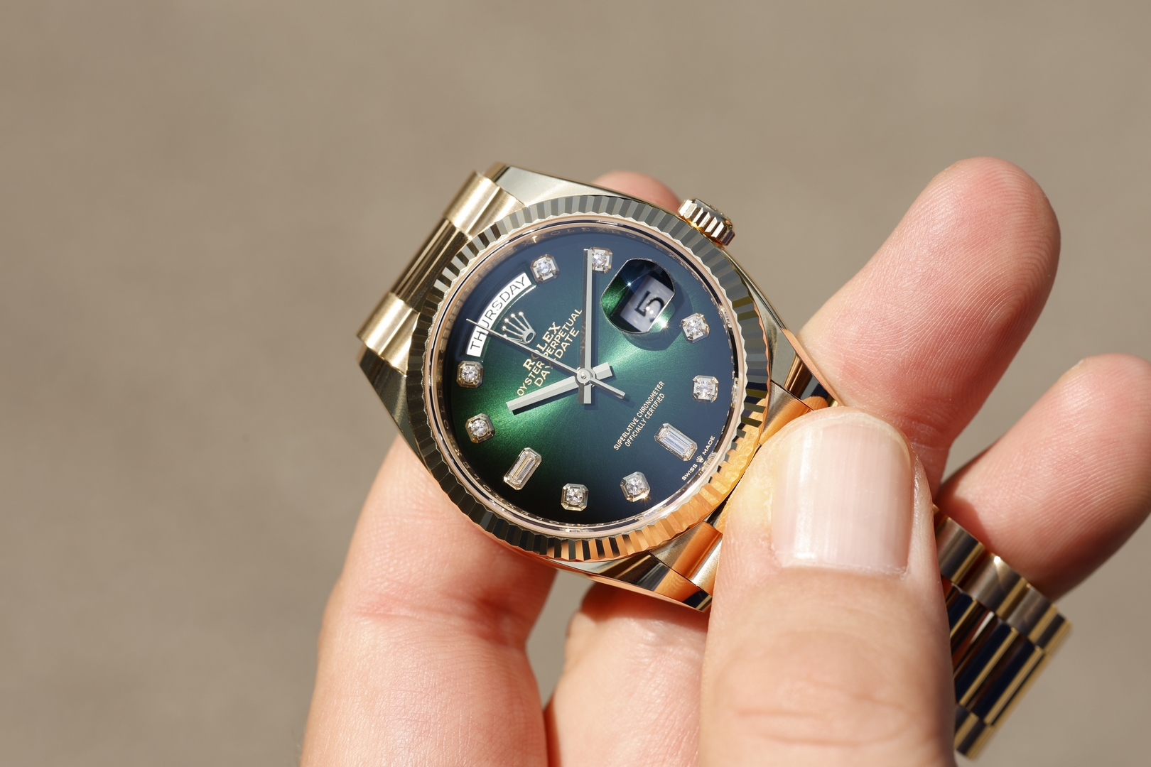128238 Day-Date (green ombre dial / 2021 full set from Germany / top condition) – Bild 2