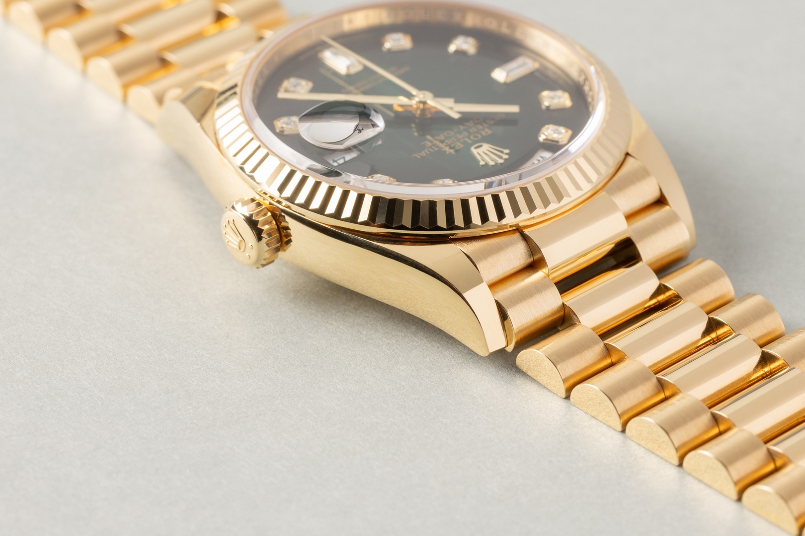 128238 Day-Date (green ombre dial / 2021 full set from Germany / top condition) – Bild 9